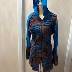 Women's Blue and Brown zip up Jacket with pockets. Lightly worn